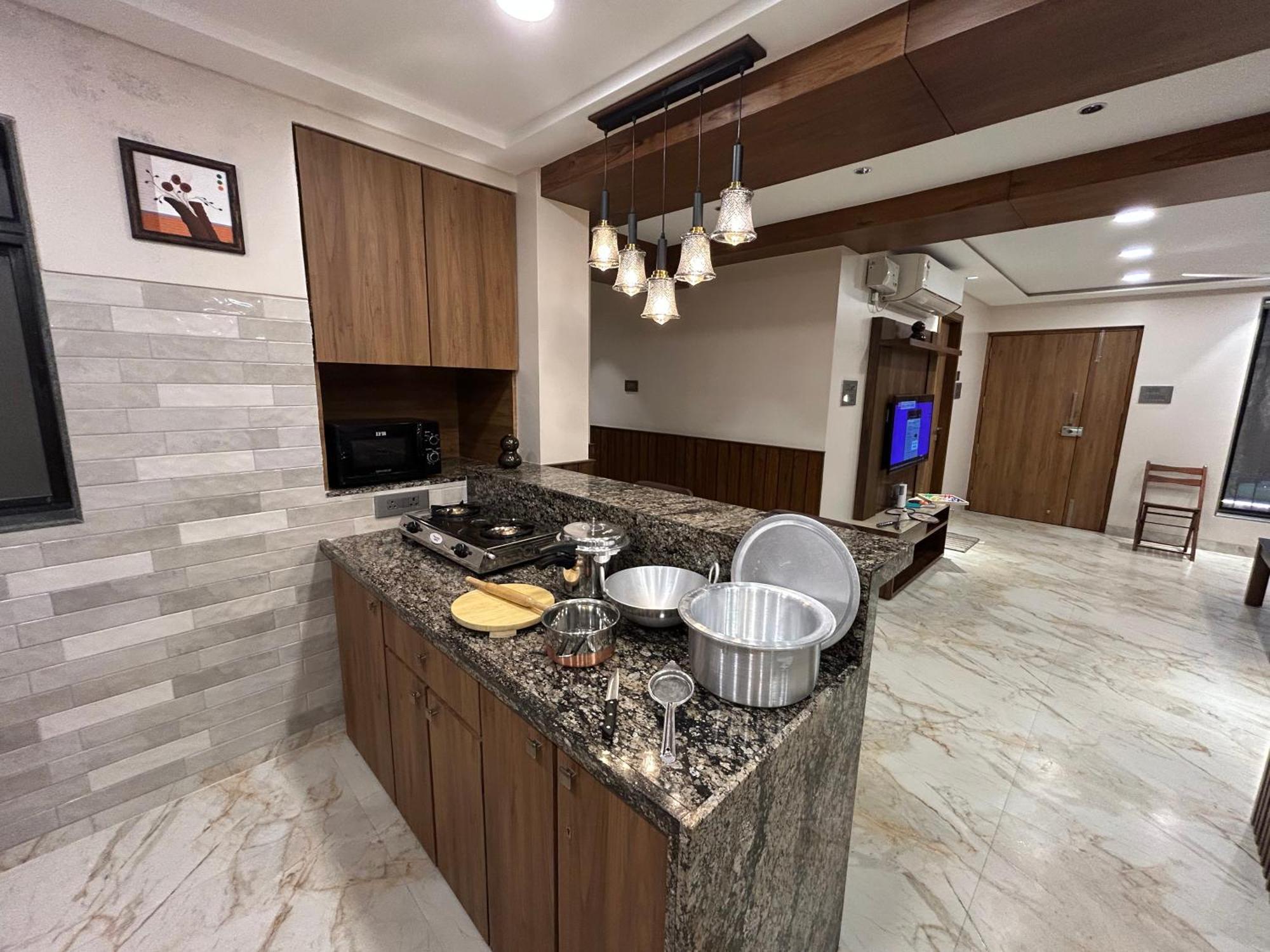 פנצ'גאני Al Barakah 5 Bhk Private Swimming Pool Villa מראה חיצוני תמונה