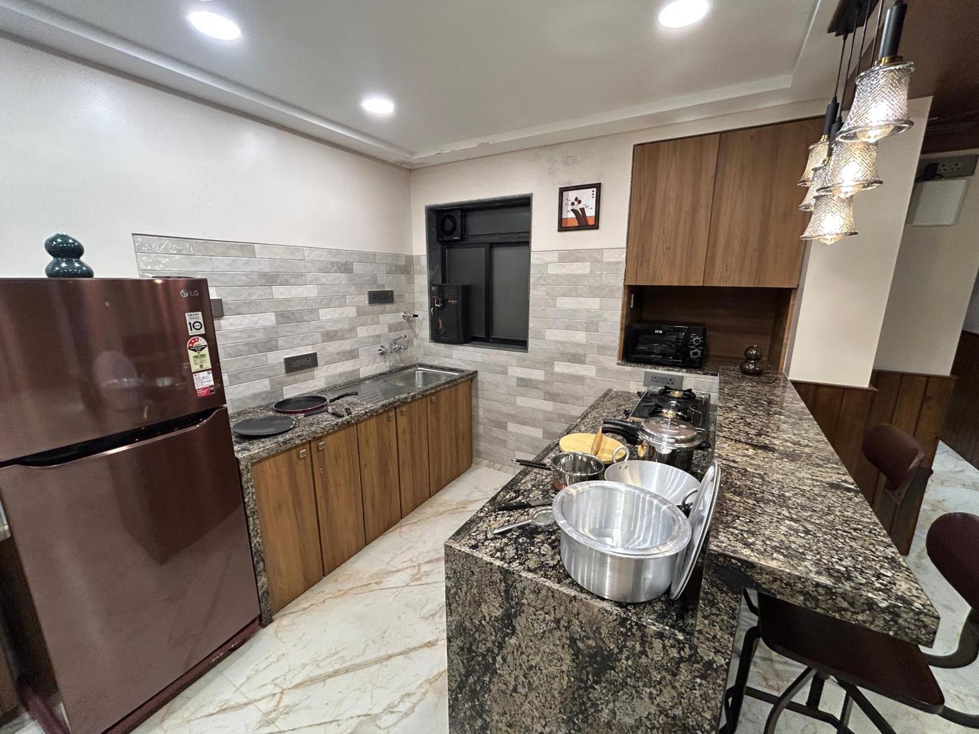פנצ'גאני Al Barakah 5 Bhk Private Swimming Pool Villa מראה חיצוני תמונה