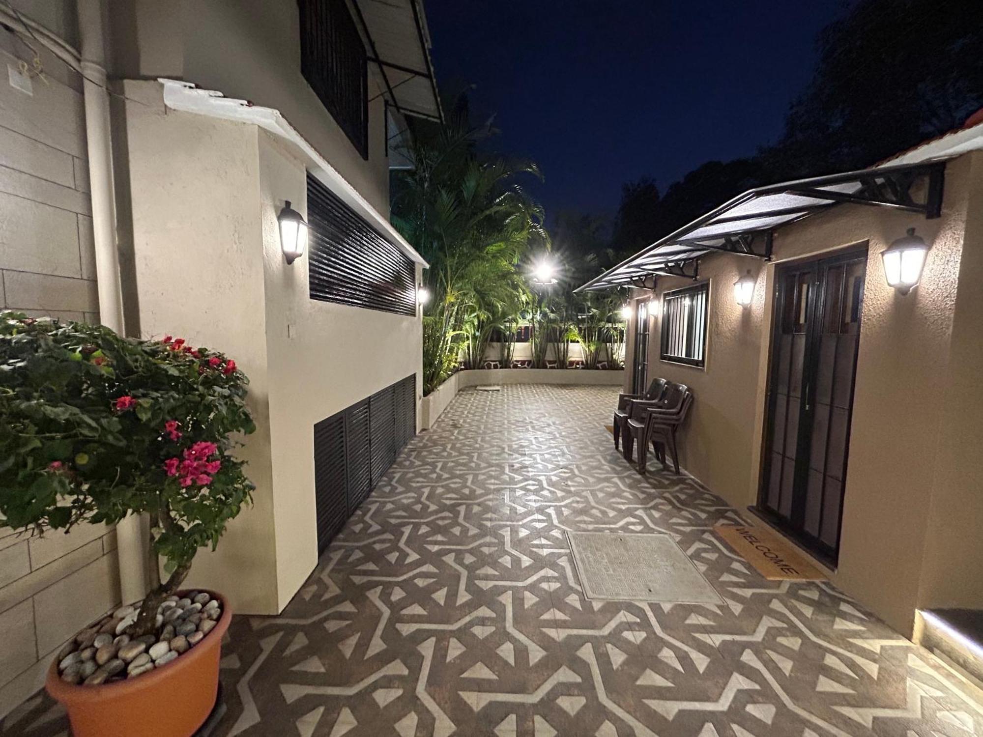 פנצ'גאני Al Barakah 5 Bhk Private Swimming Pool Villa מראה חיצוני תמונה
