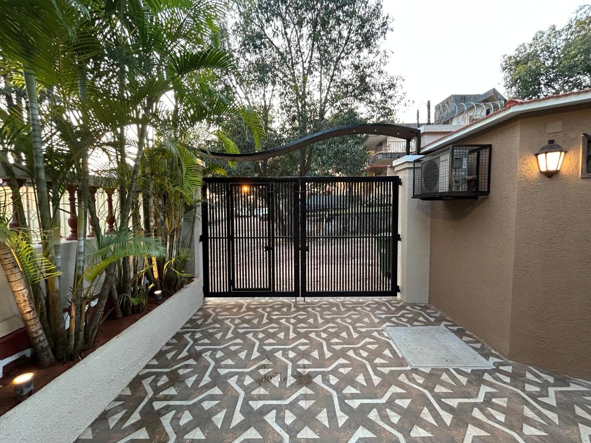 פנצ'גאני Al Barakah 5 Bhk Private Swimming Pool Villa מראה חיצוני תמונה