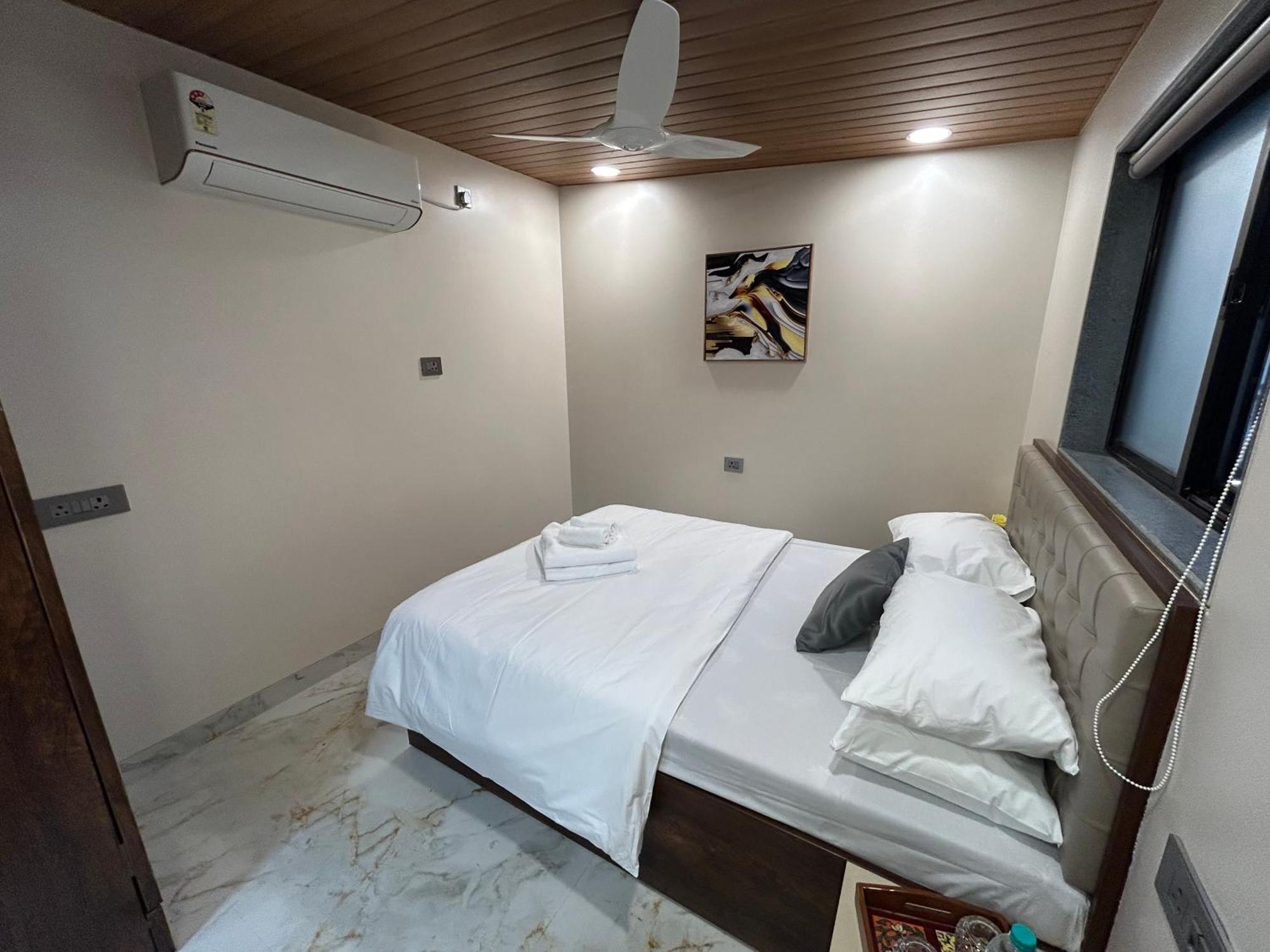 פנצ'גאני Al Barakah 5 Bhk Private Swimming Pool Villa מראה חיצוני תמונה